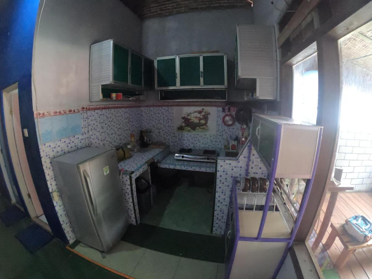 Owl Hostel كاريمونجاوا المظهر الخارجي الصورة