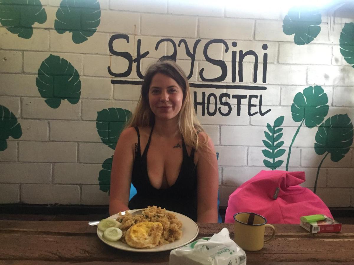 Owl Hostel كاريمونجاوا المظهر الخارجي الصورة