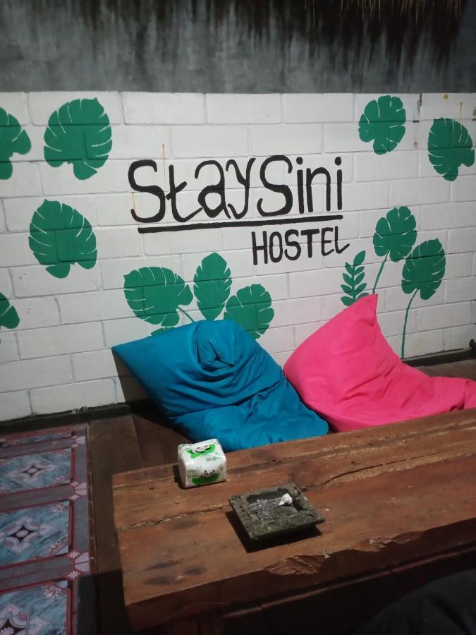 Owl Hostel كاريمونجاوا المظهر الخارجي الصورة
