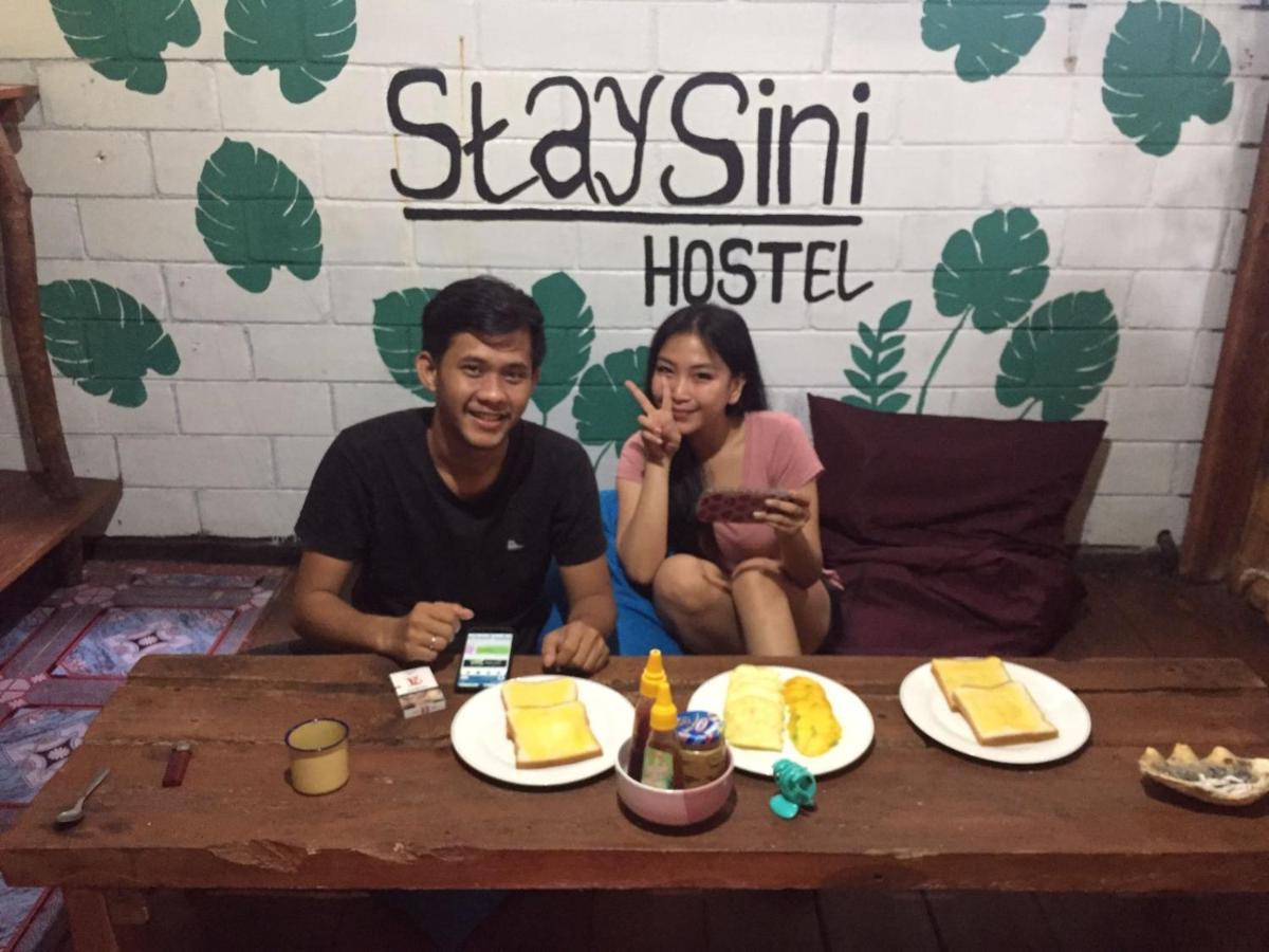 Owl Hostel كاريمونجاوا المظهر الخارجي الصورة